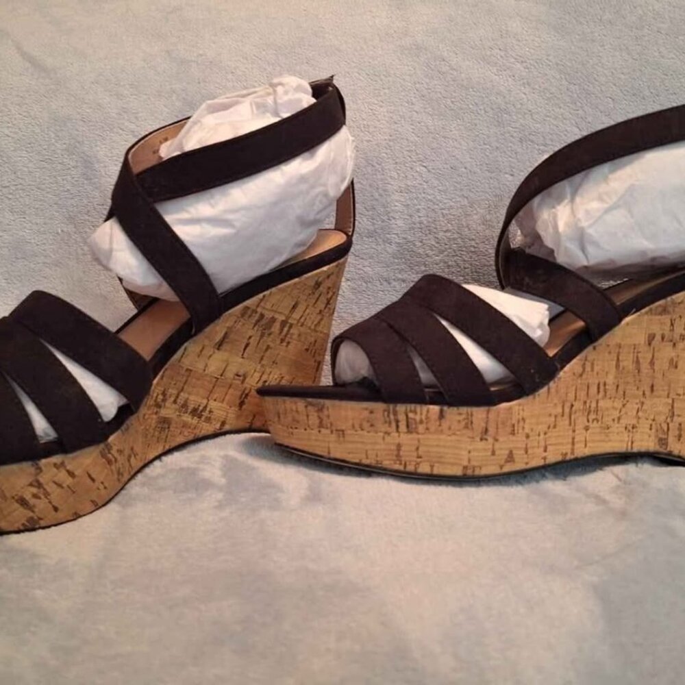 High heel sandals